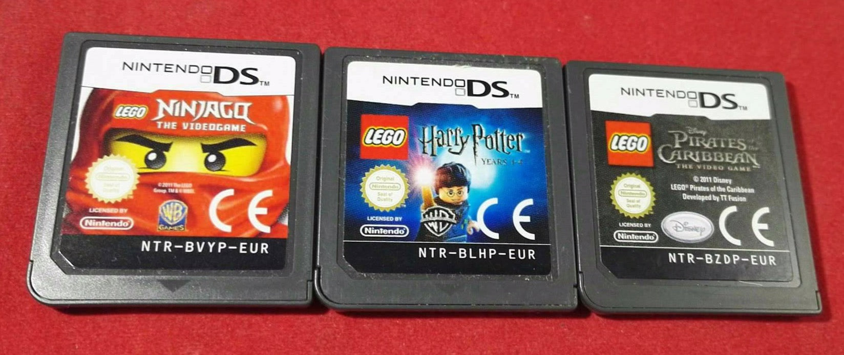 Lego Ninjago, Harry Potter 1-4 & Pirates of the Caribbean Nintendo DS Game  Bundle Cartridge Only