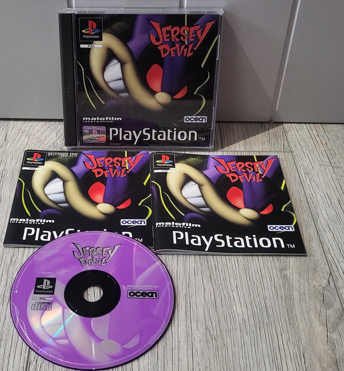 Jersey Devil includes walkthrough guide Sony Playstation 1 (PS1) Game