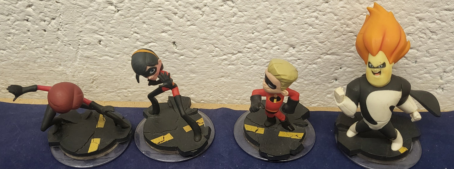 The Incredibles x4 Disney Infinity Characters