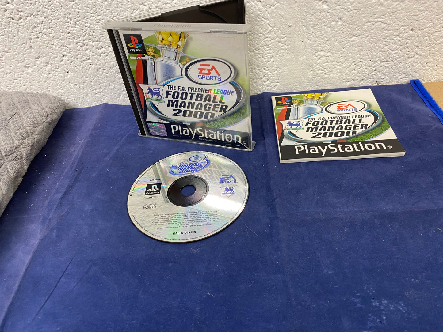 The F.A. Premier League Football Manager 2000 Sony Playstation 1 (PS1) Game