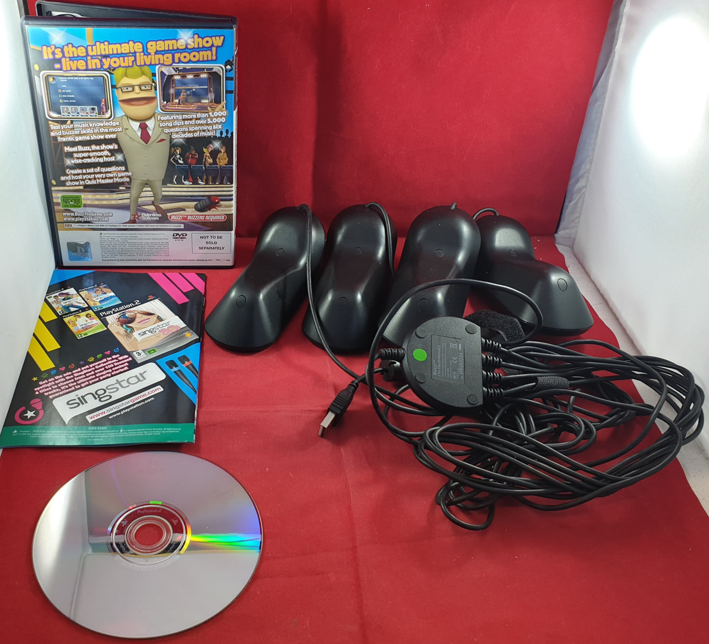 Buzz the Music Quiz & Buzz Controllers Sony Playstation 2 (PS2) Game & Accessory