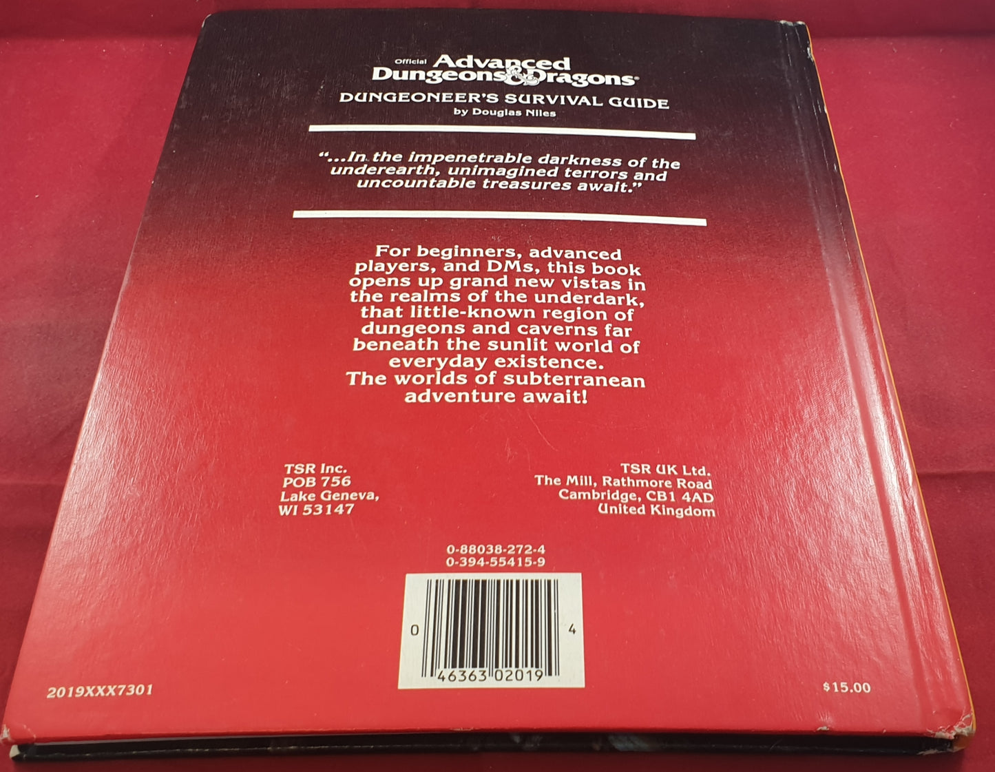 Official Advanced Dungeon & Dragons Dungeoneer's Survival Guide Book Hardcover