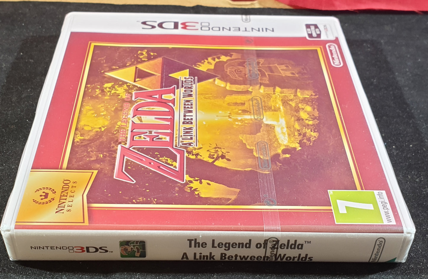 Brand New and Sealed Zelda A Link Between Worlds Nintendo 3DS Game