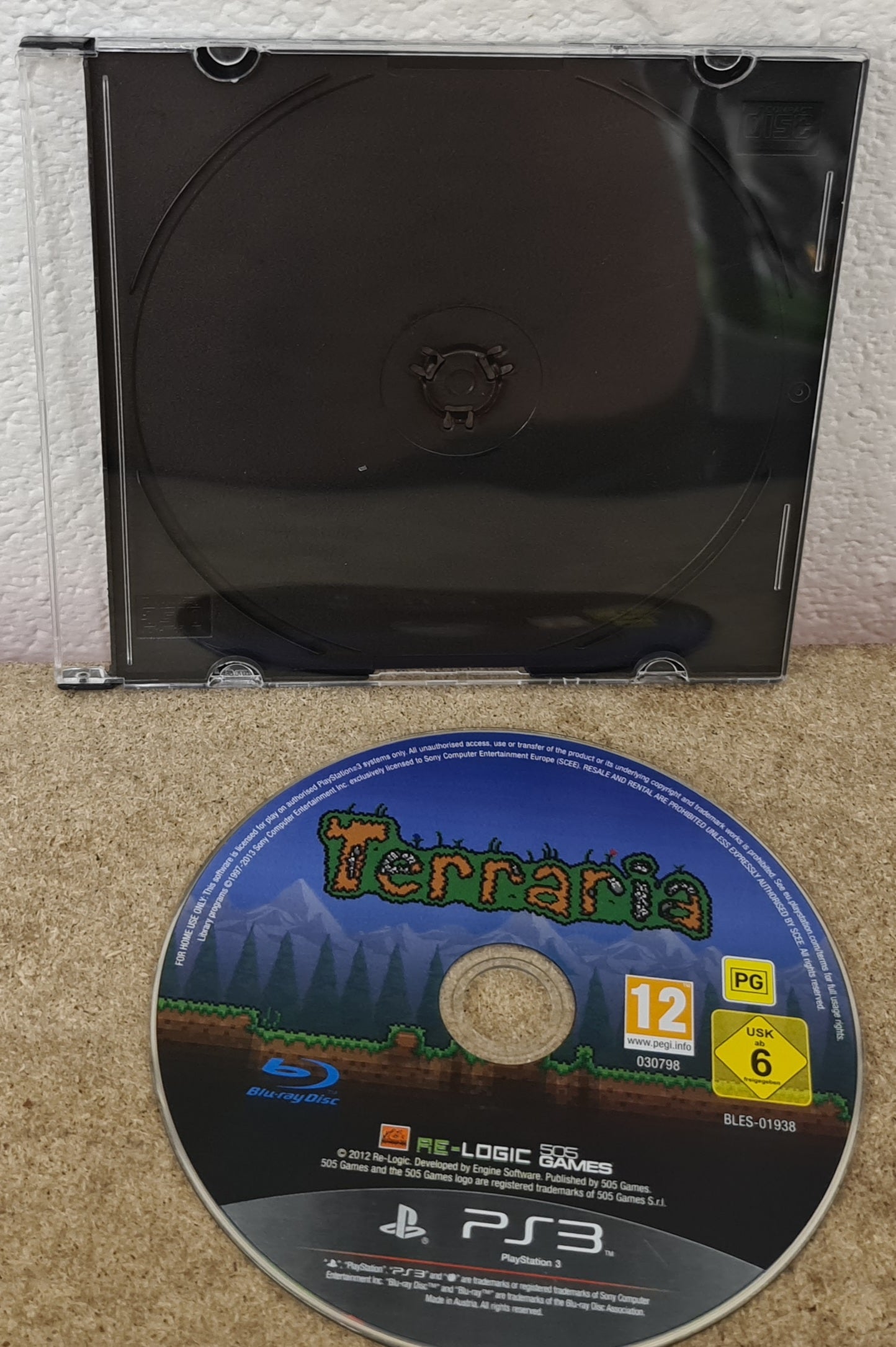 Terraria Sony Playstation 3 (PS3) Game Disc Only