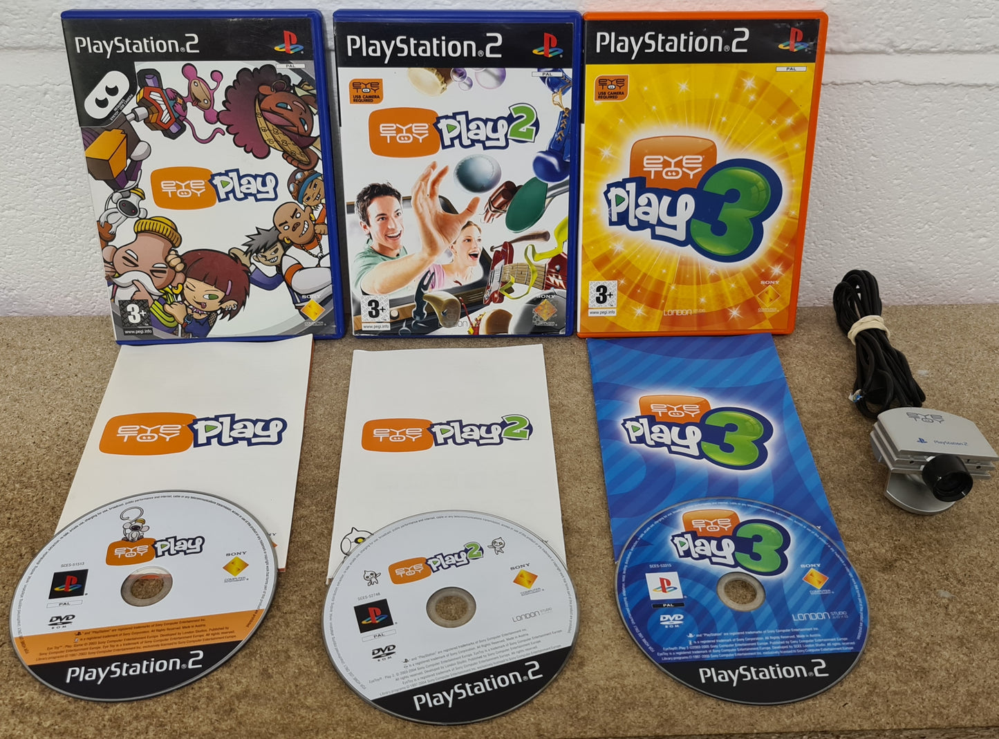 Eyetoy Camera with Eyetoy Play 1 - 3 Sony Playstation 2 (PS2) Game & Accessory