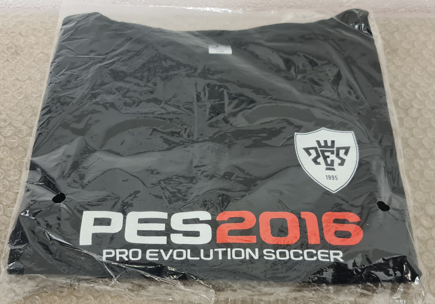 Brand New PES Pro Evolution Soccer 2016 Regent T-Shirt Large