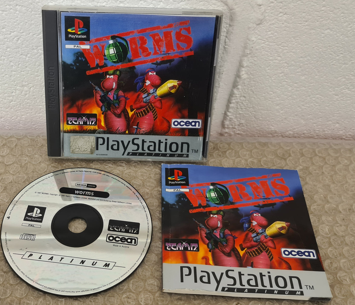 Worms Platinum Copied Front Inlay Sony Playstation 1 (PS1) Game