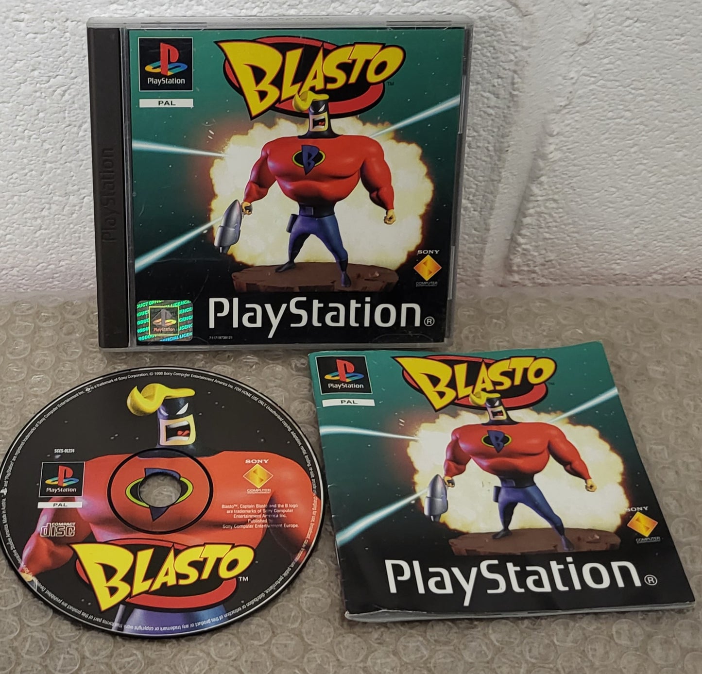 Blasto Sony Playstation 1 (PS1) Game