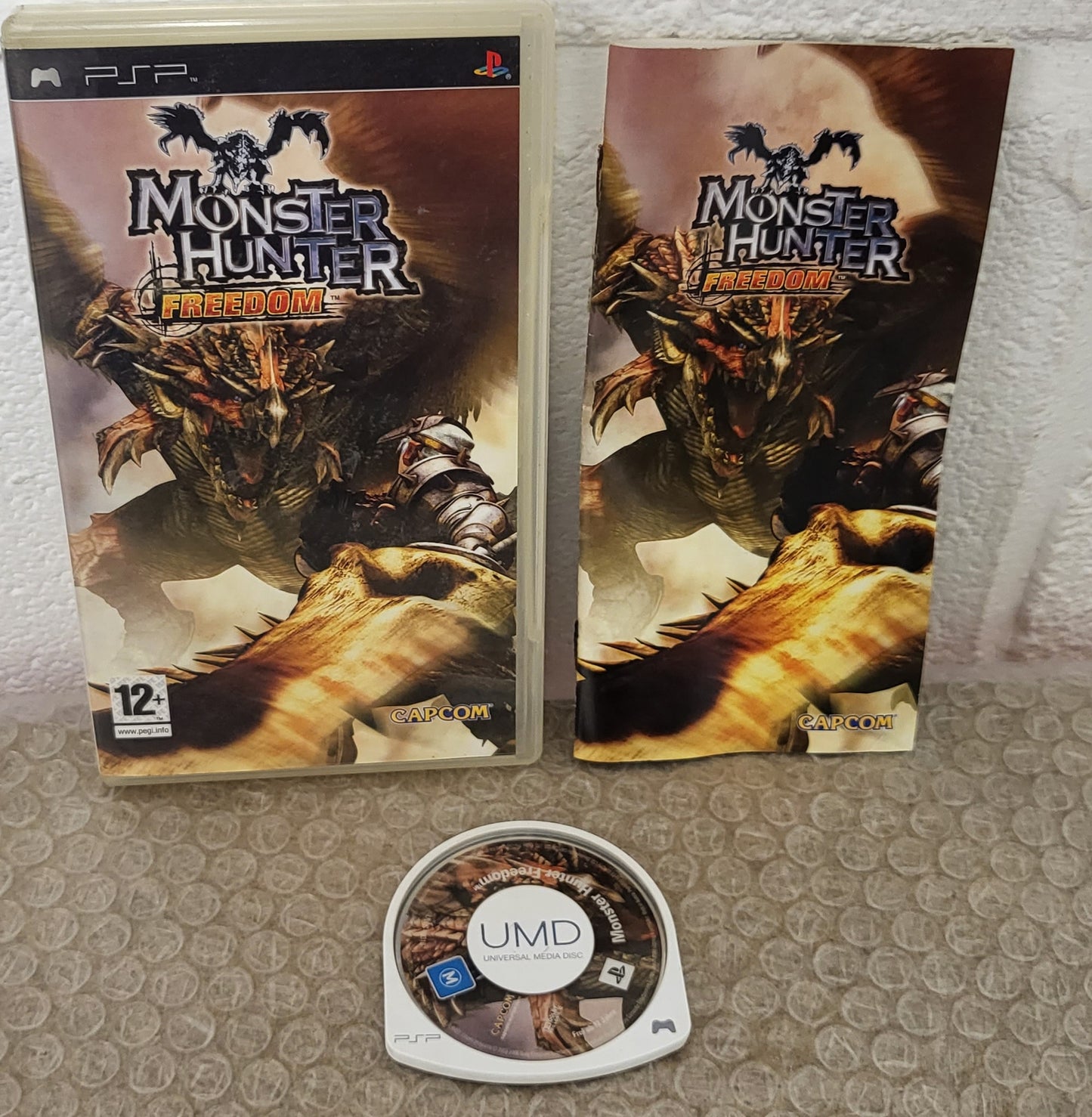 Monster Hunter Freedom Sony PSP Game