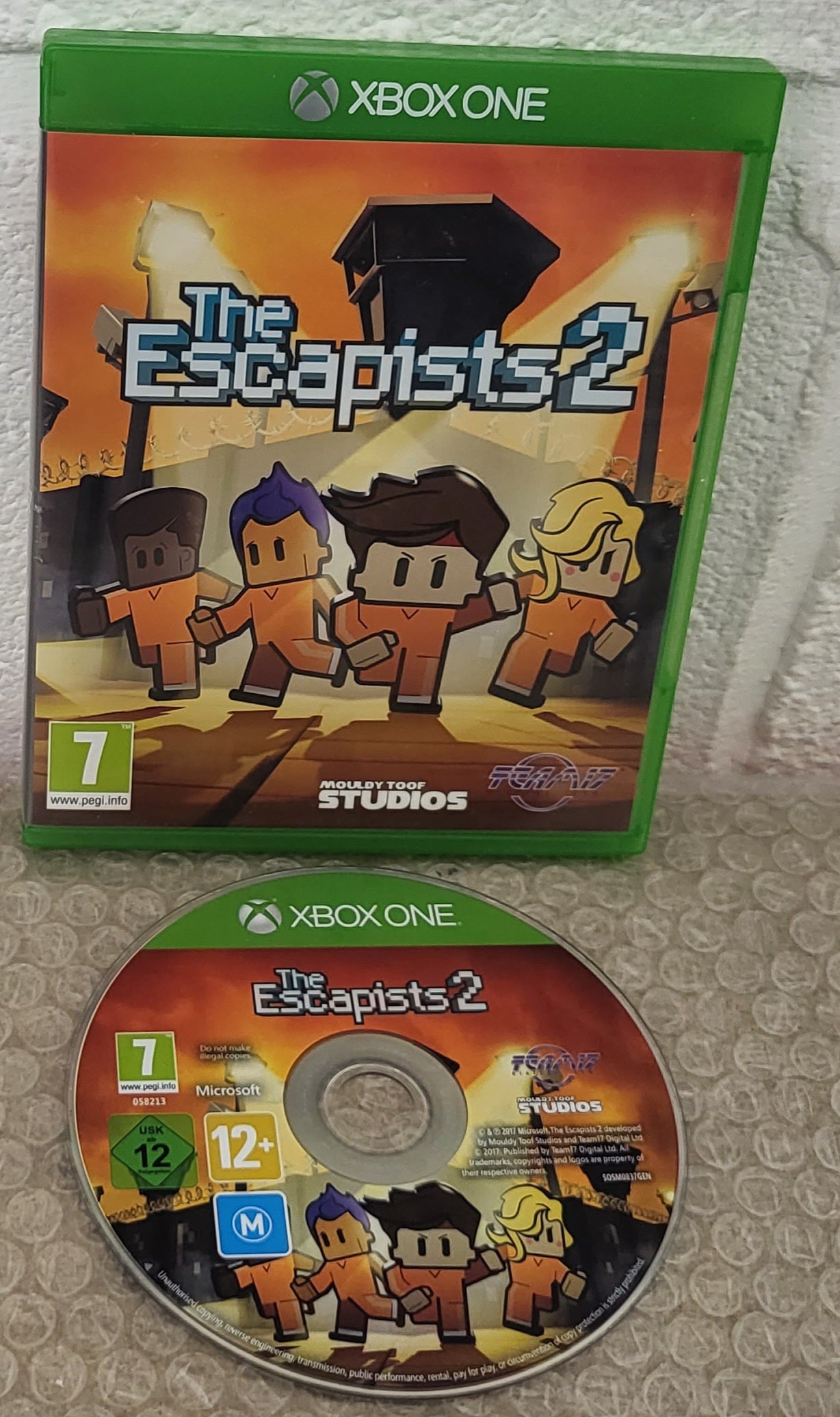 The Escapists 2 Microsoft Xbox One Game