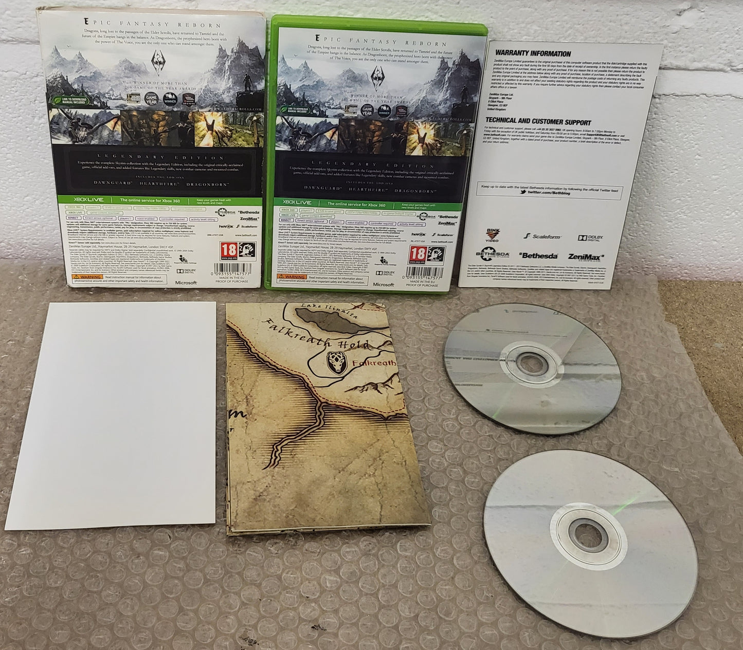 The Elder Scrolls V Skyrim Legendary Edition with Map Microsoft Xbox 360 Game