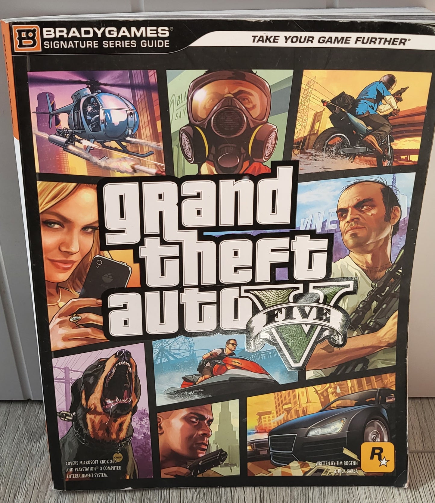 Grand Theft Auto V Strategy Guide Book