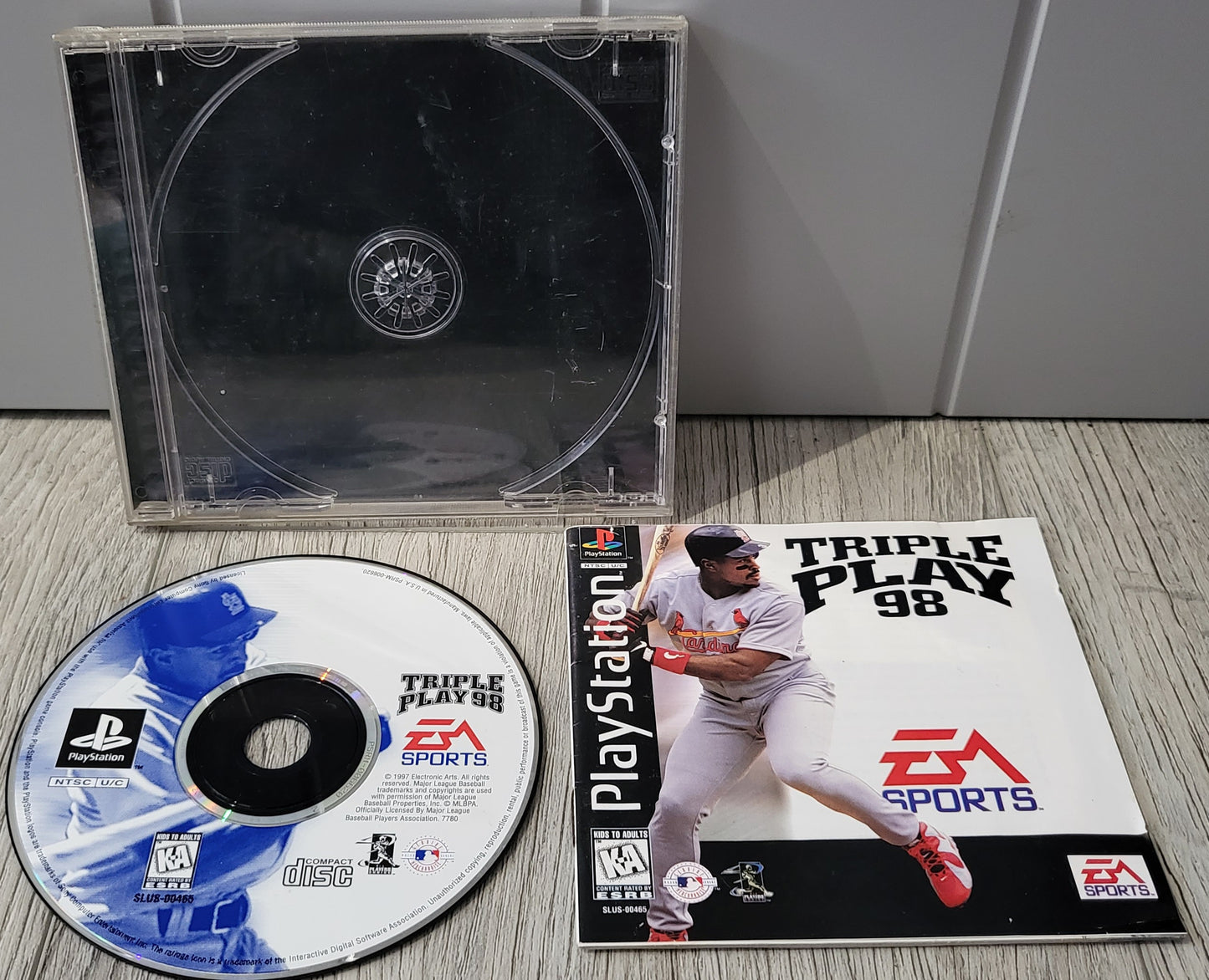 Triple Play 98 NTSC-U Sony Playstation 1 (PS1) Game