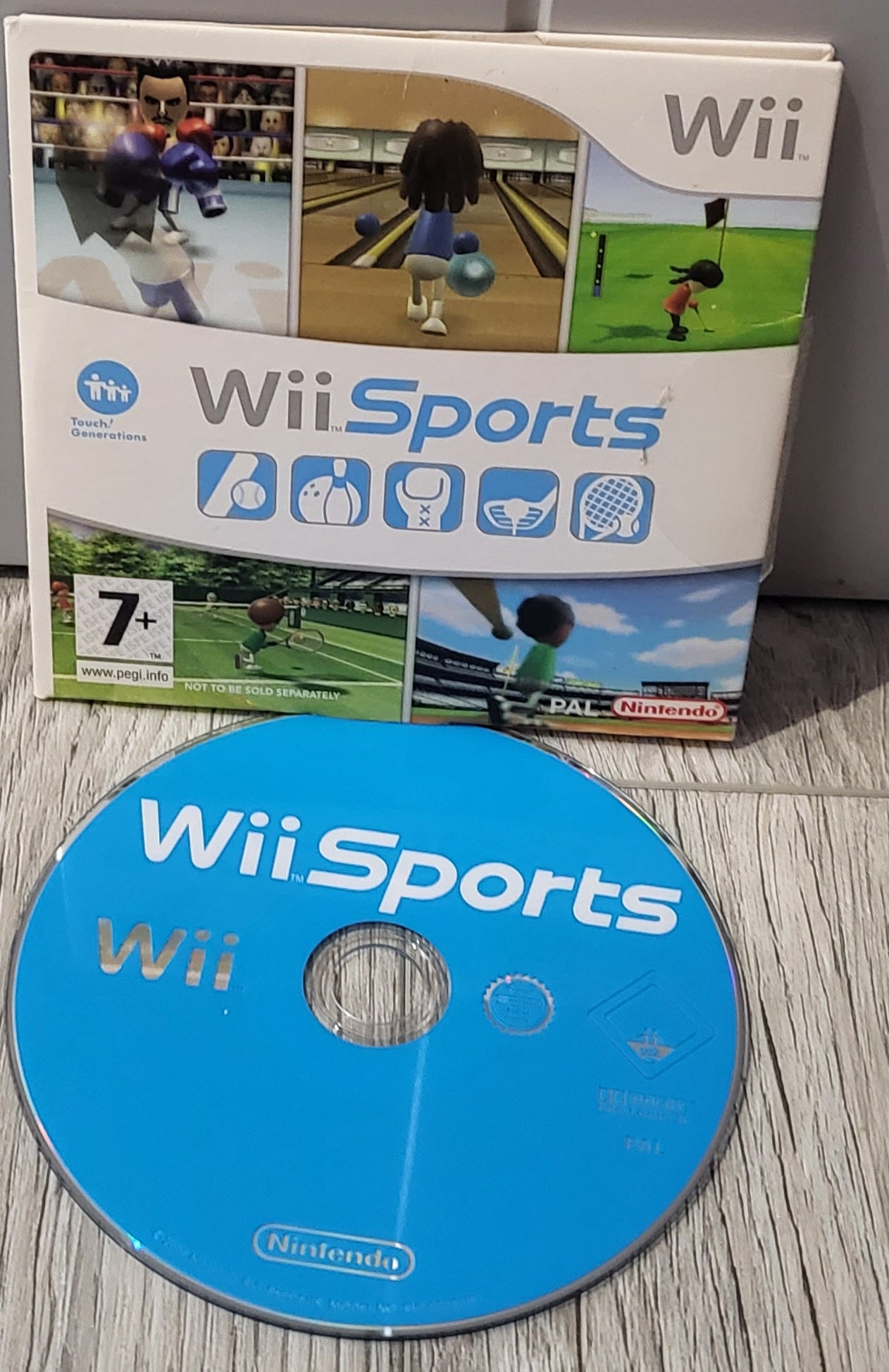 Wii Sports in Card Case Nintendo Wii Game
