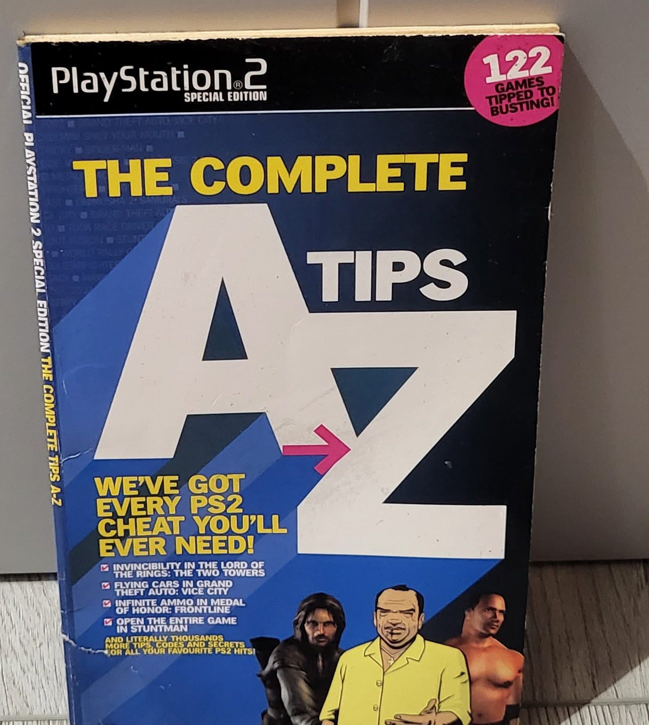 Official Playstation 2 (PS2) Special Edition - The Complete Tips A-Z Book RARE