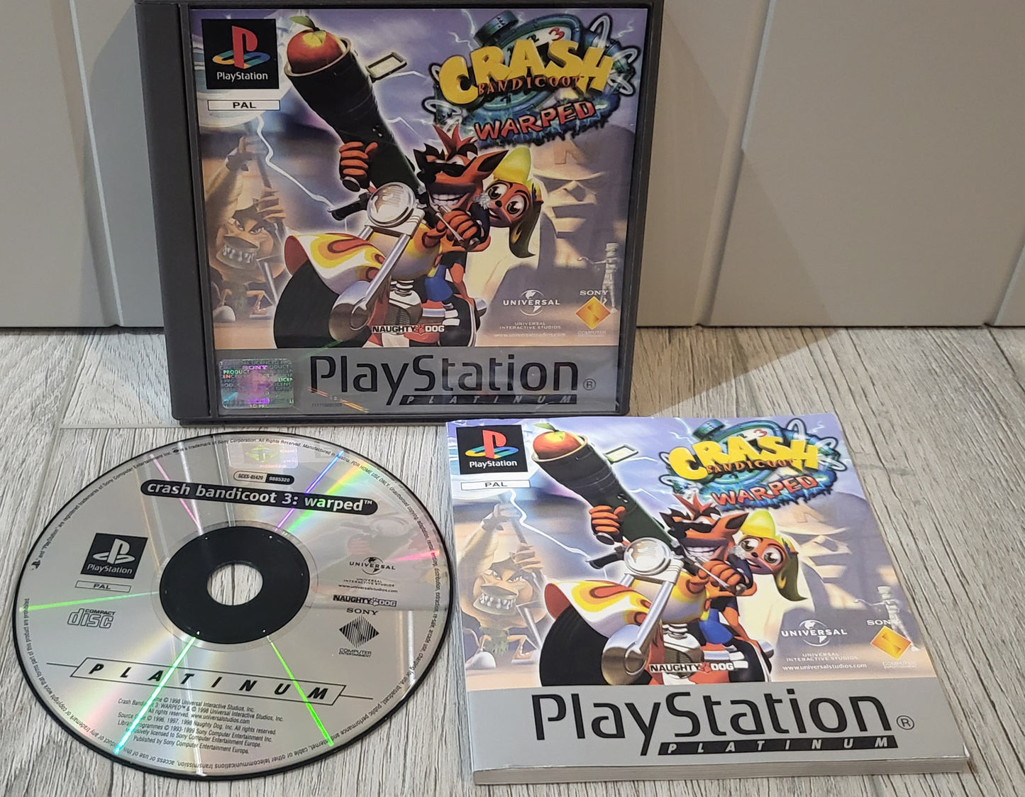 Crash Bandicoot 3 Warped Platinum Sony Playstation 1 (PS1) Game