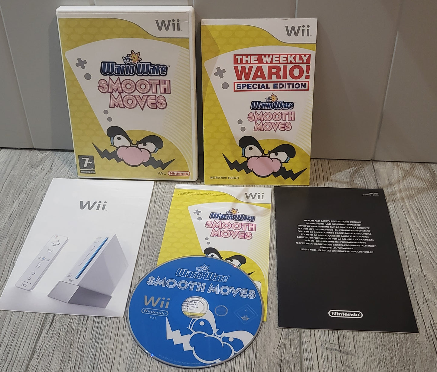 Warioware Smooth Moves Nintendo Wii Game