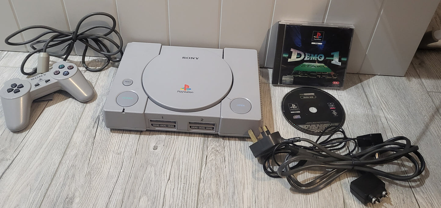 Boxed Sony Playstation 1 (PS1) Audiophile SCPH 1002 Console