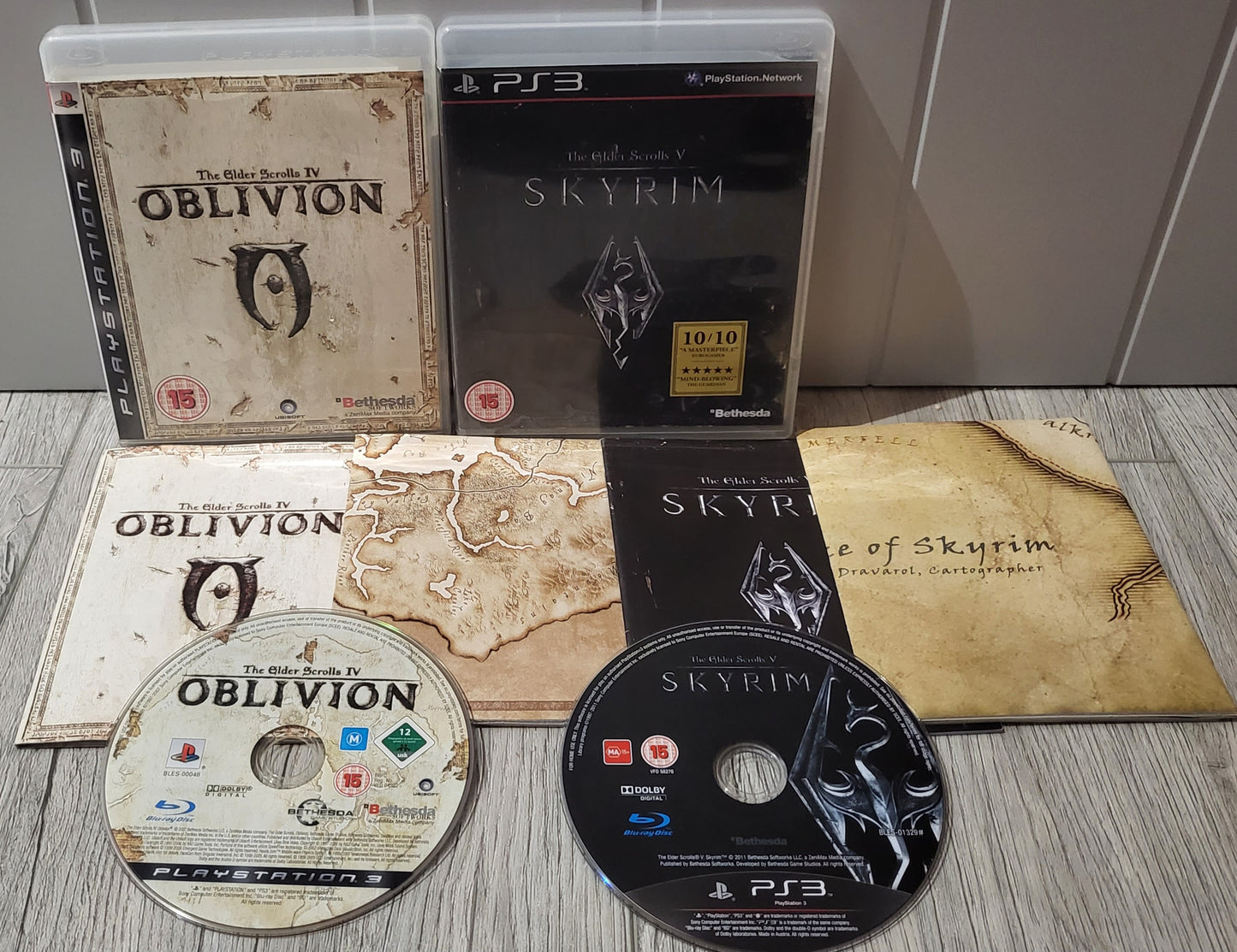 The Elder Scrolls Oblivion & Skyrim with Maps Sony Playstation 3 (PS3)
