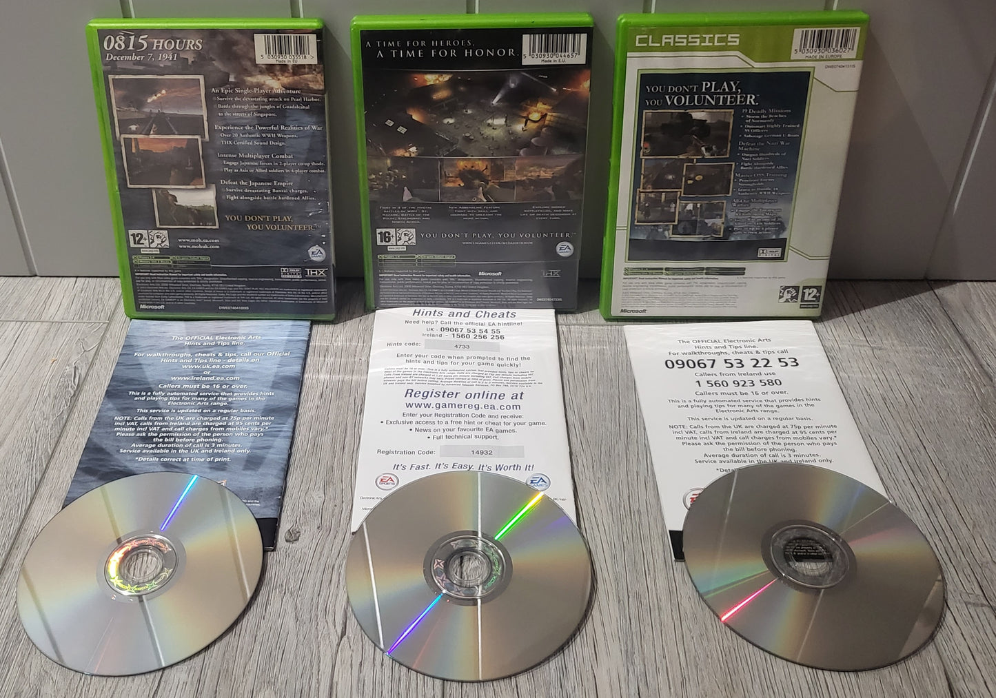 Medal of Honor Frontline, Rising Sun & European Assault Microsoft Xbox Game Bundle
