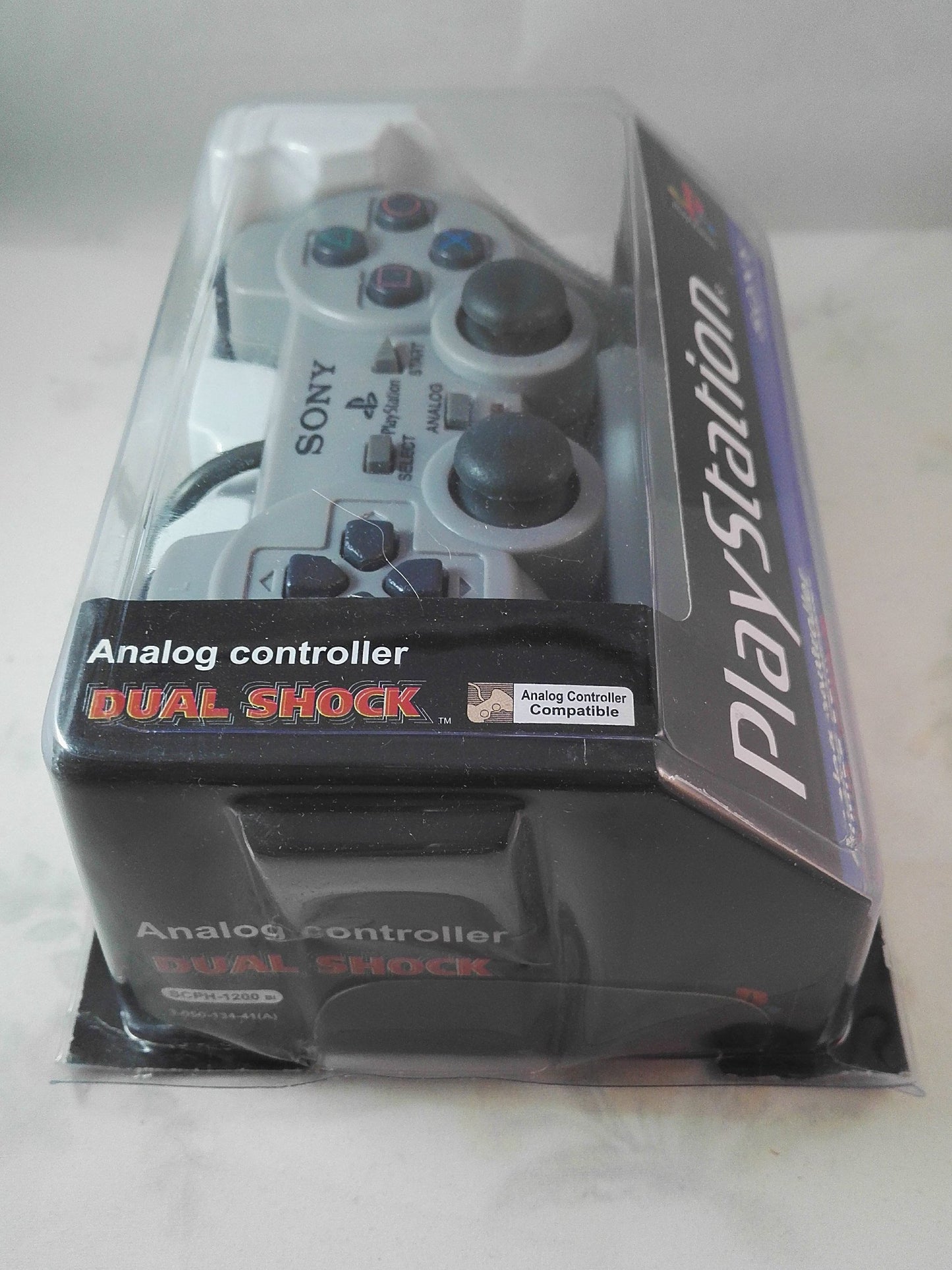 Official Sony PS1 DualShock (PSX ANALOG/BL) SCPH - 1 200 (NEW and Boxed) Accessory RARE
